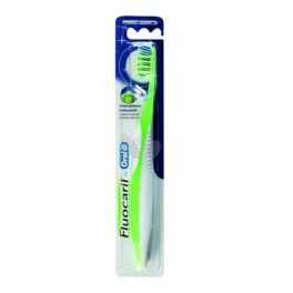 FLUOCARIL BROSSE A DENTS  ANTIBACTERIENNE MED 1