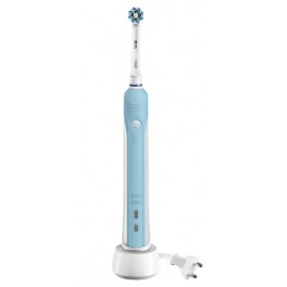 ORAL B PRO 700 CROSS ACTION